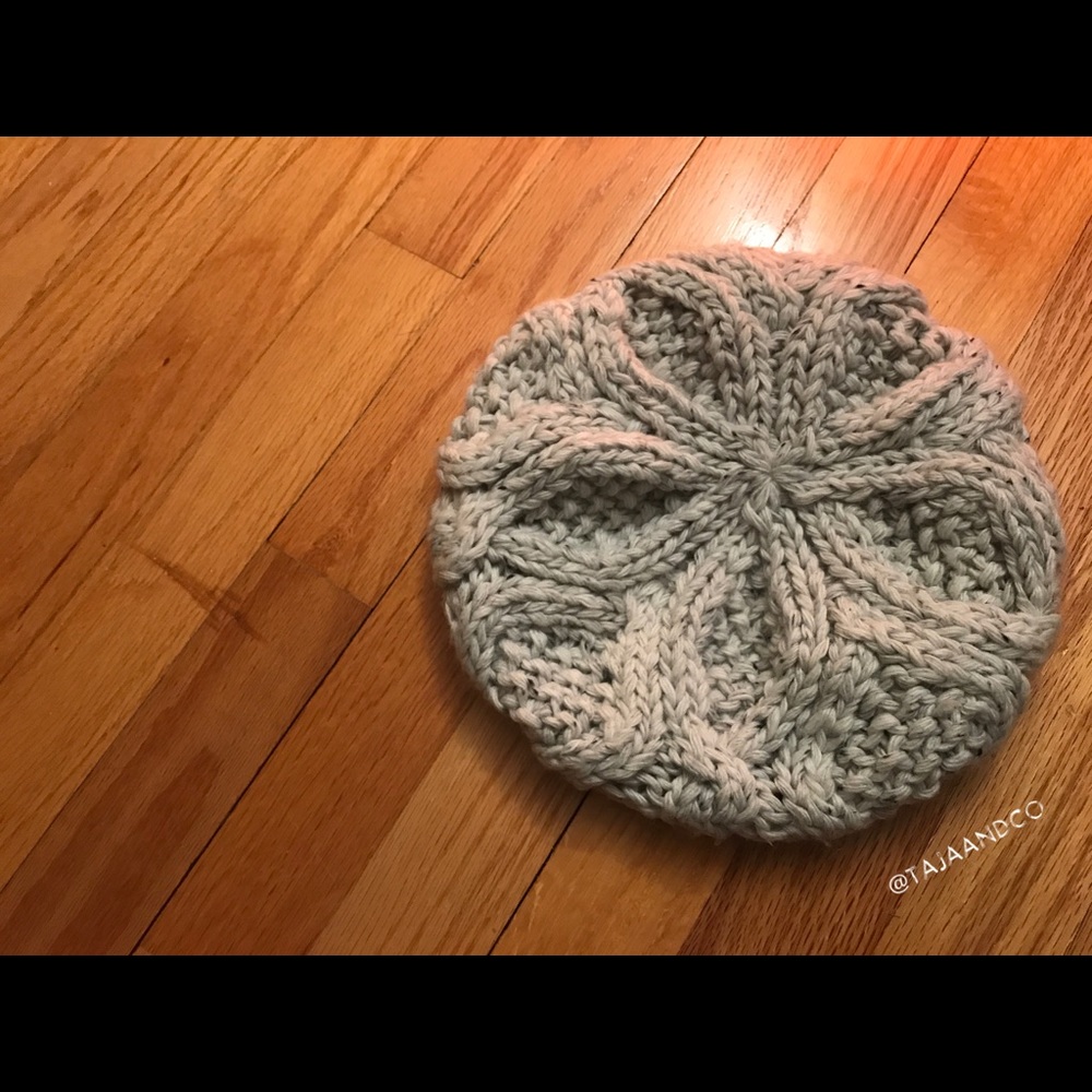 MERONA: Gray Parisian Knit Cap! - NEW